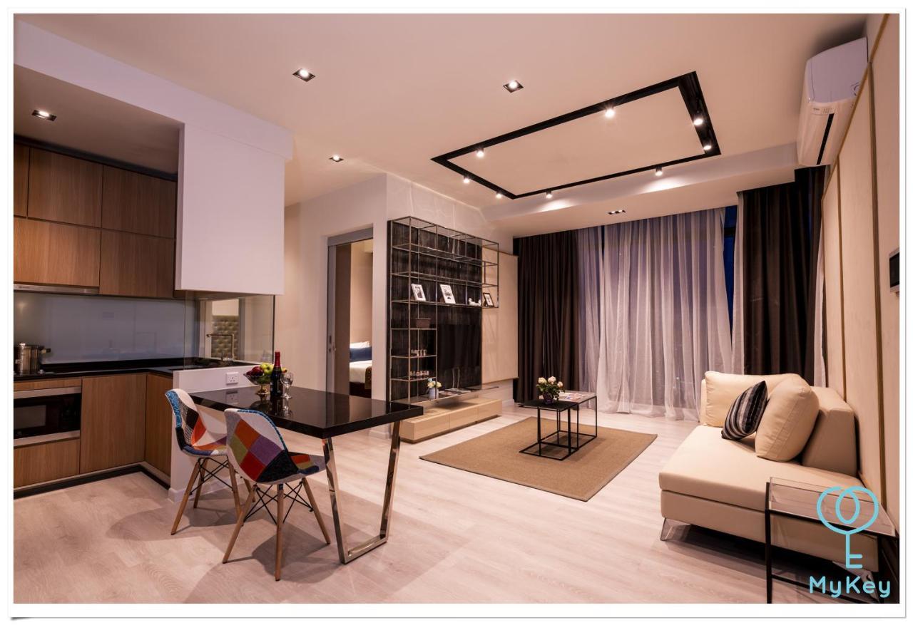 Aparthotel Expressionz Professional By Mykey